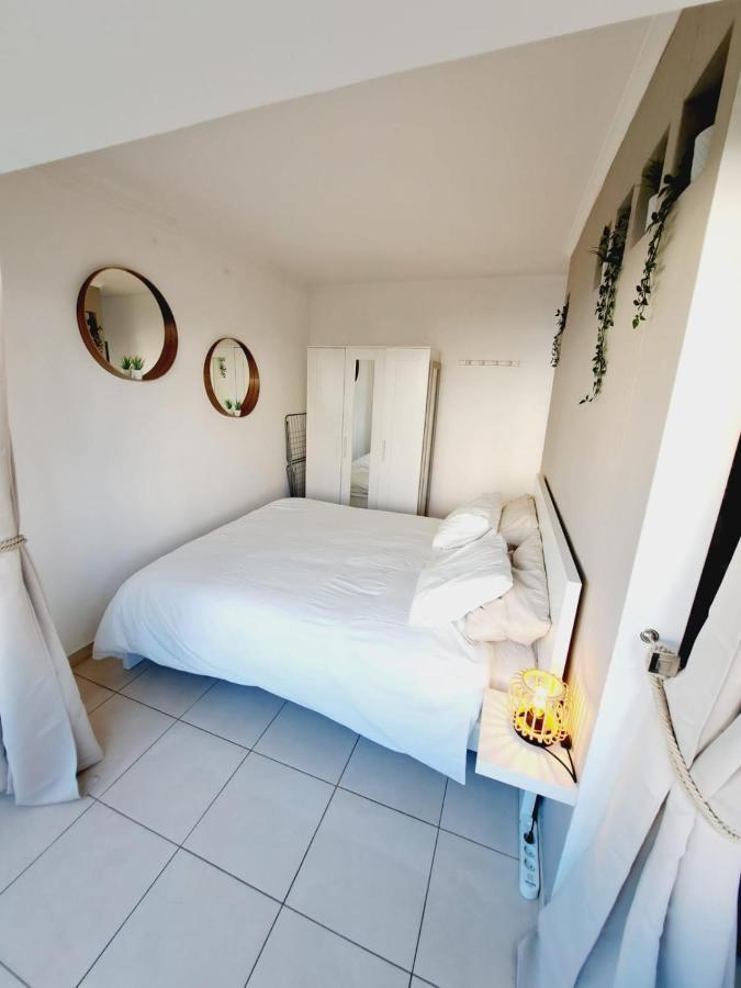 T1, Proche Plage Et Commerces クアルテイラ エクステリア 写真